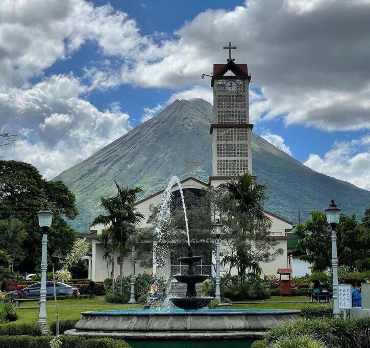 Villas Toecu - Casa Colibri La Fortuna Buitenkant foto